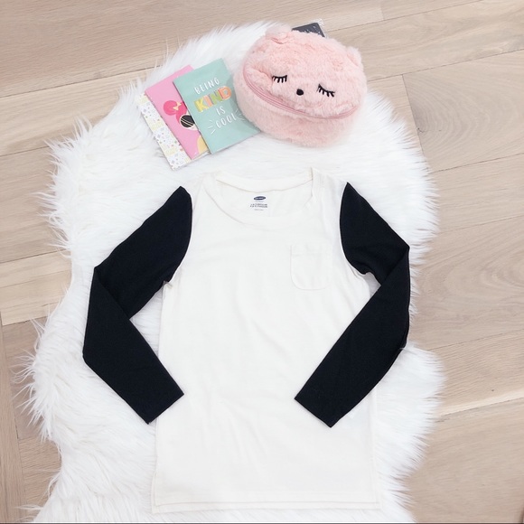 Old Navi girls long sleeve girls t shirt size 6/7 - Picture 1 of 6